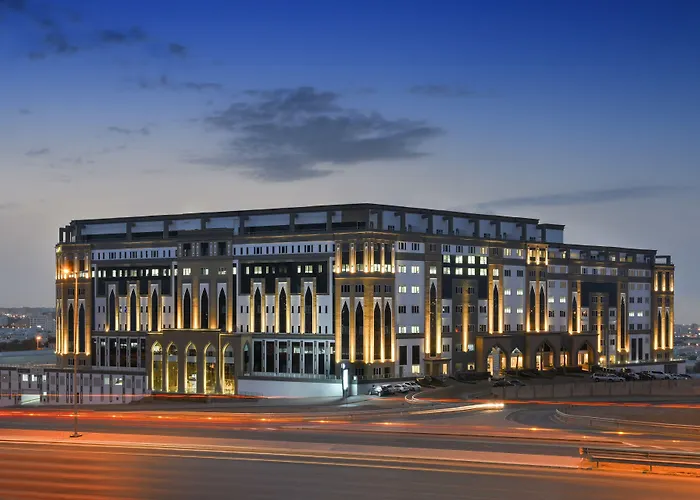 Muscat hotels near Sultan Qaboos Grand Mosque